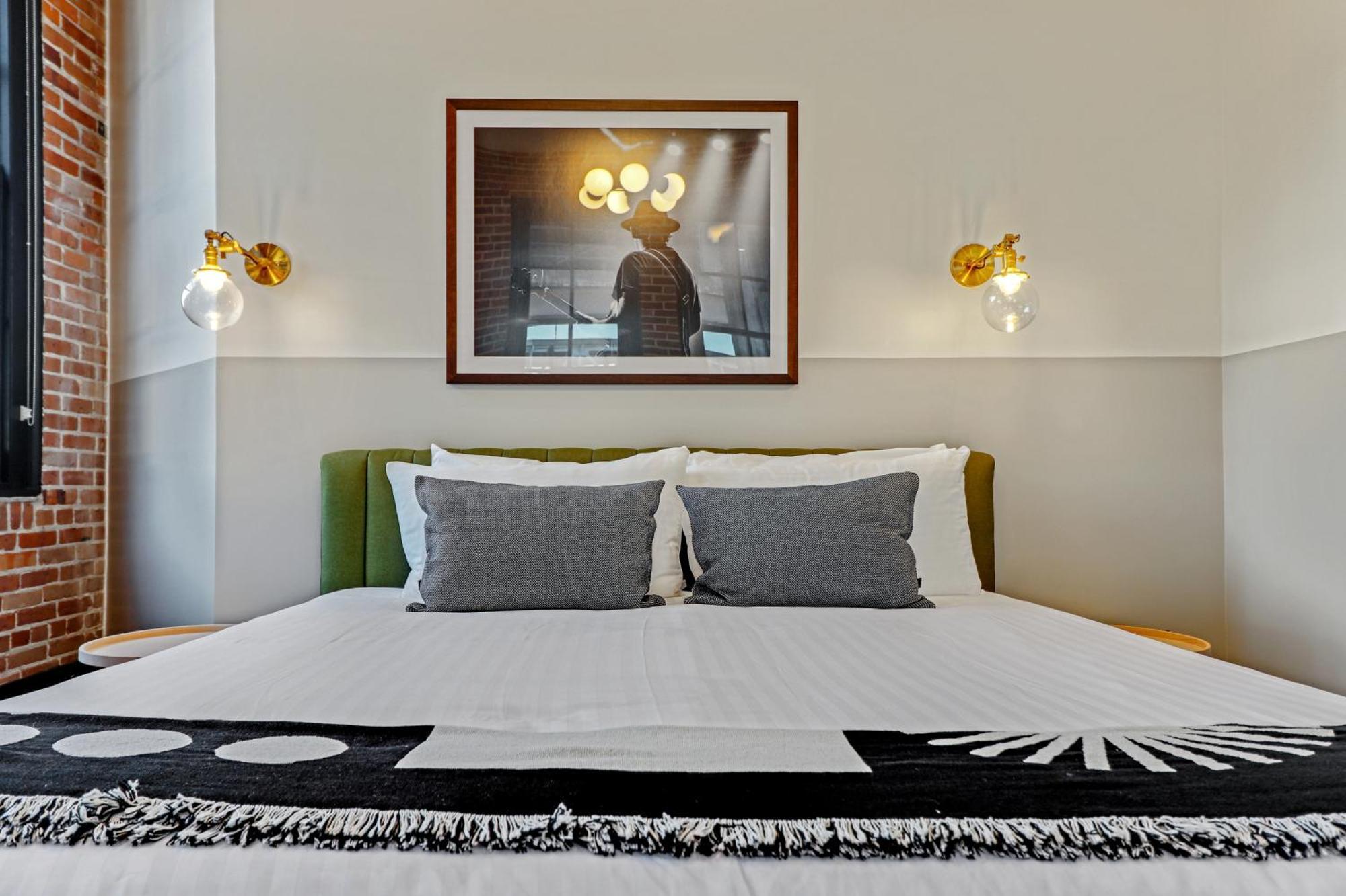 Roami At The Lola Apartment New Orleans Phòng bức ảnh